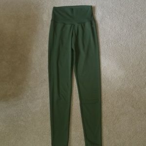 ABS2B Women's Leggings with full scrunch